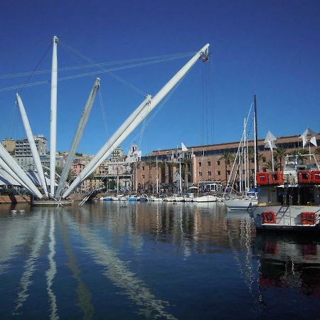 Apartmán Una Porta Sul Porto Antico Janov Exteriér fotografie